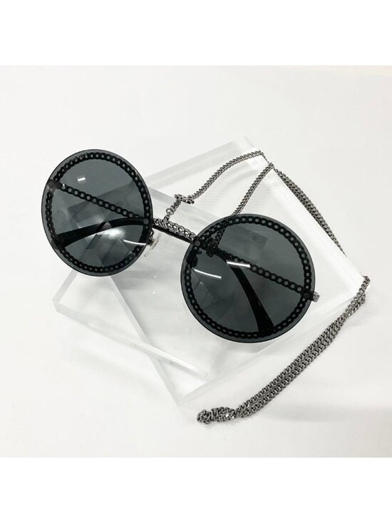 Chanel Sunglasses CC Logo Chain Eyewear Black main image 7